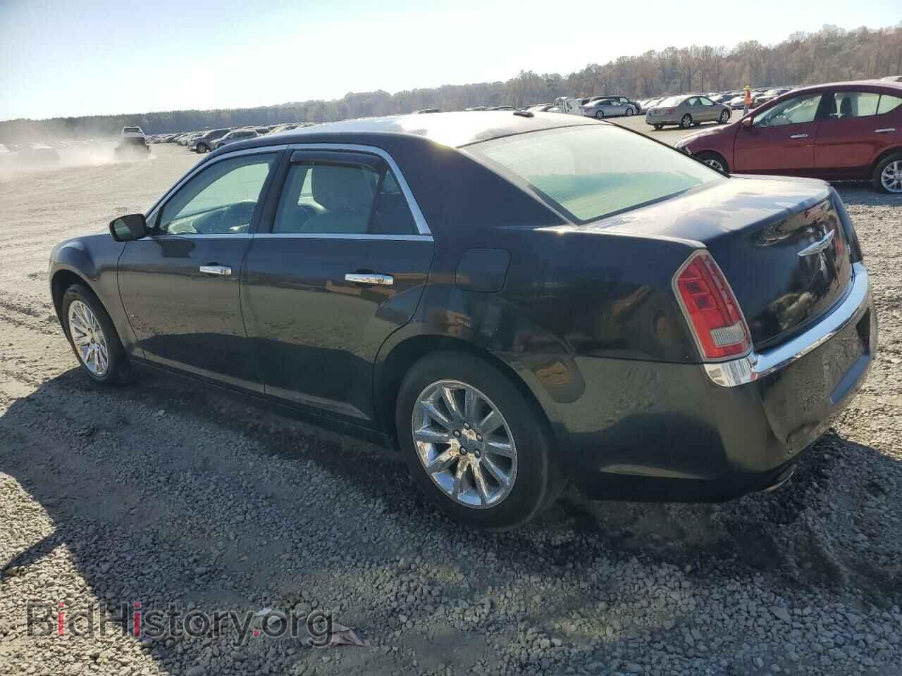 2011 CHRYSLER 300 - VIN: 2C3CA5CG9BH546086 - Фото 2