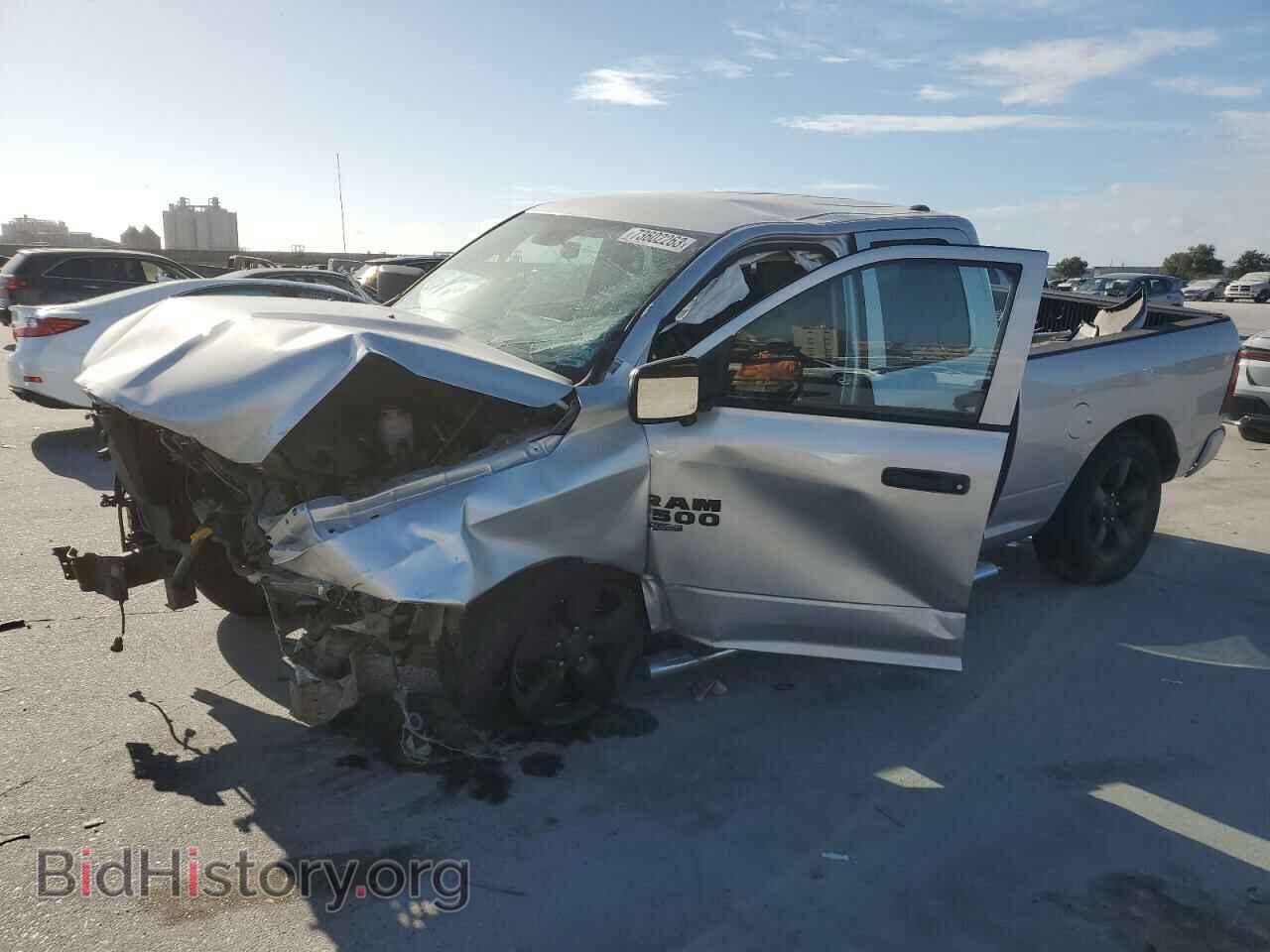 Фотография 1C6RR7FG4KS568907 - RAM 1500 2019