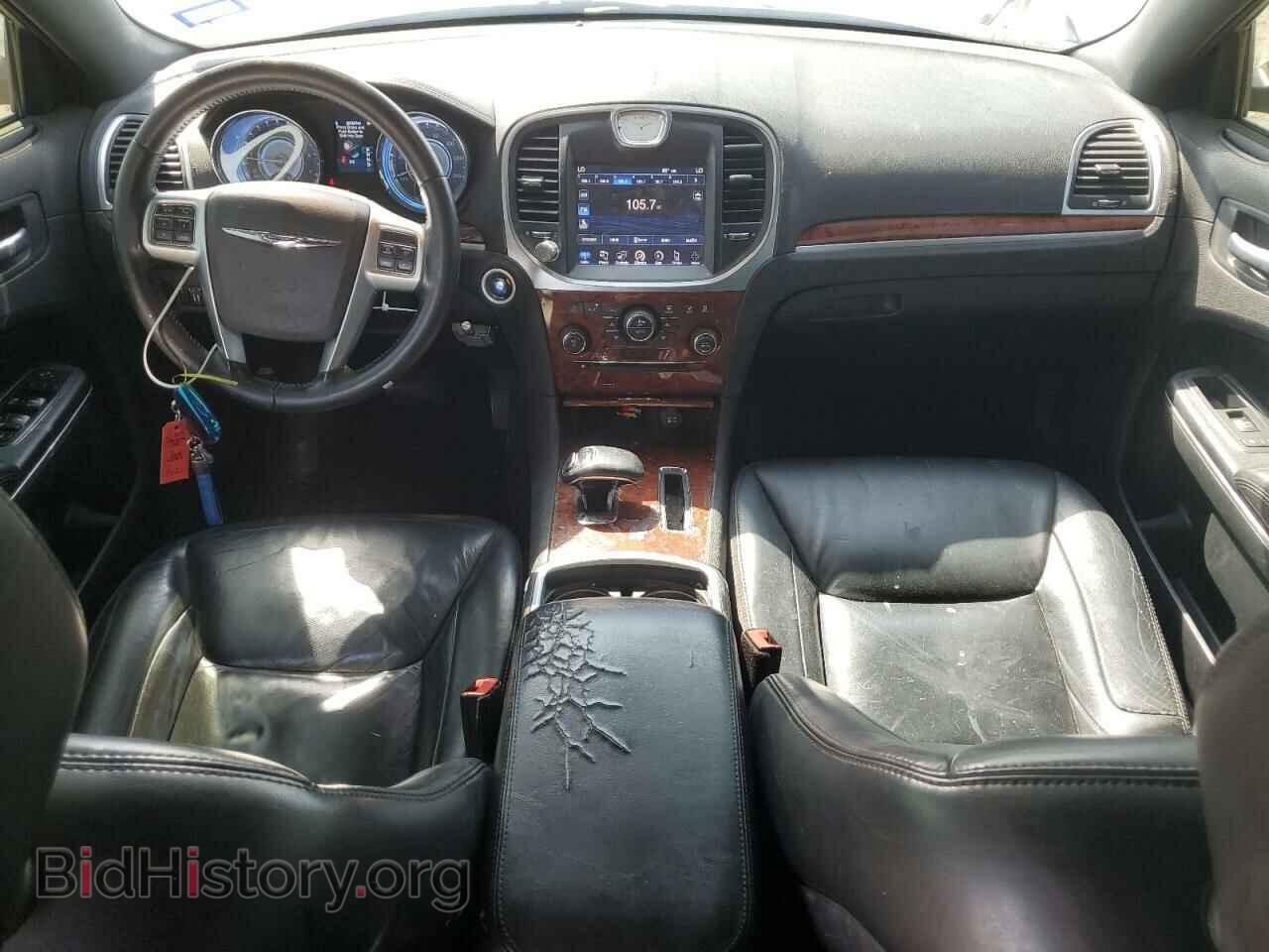 2013 CHRYSLER 300 - VIN: 2C3CCAAG3DH589346 - Фото 8