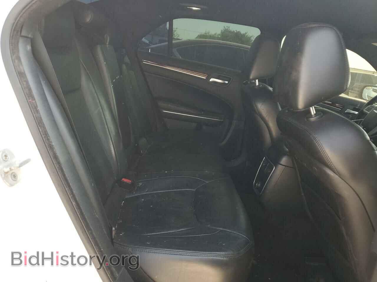 2013 CHRYSLER 300 - VIN: 2C3CCAAG3DH589346 - Фото 10