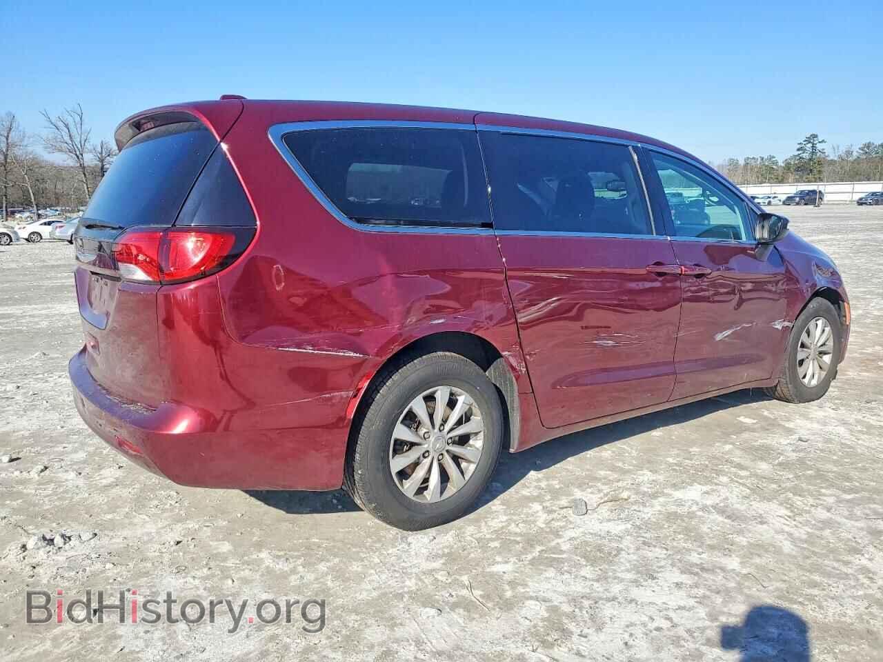 2017 CHRYSLER PACIFICA - VIN: 2C4RC1DGXHR676551 - Фото 3