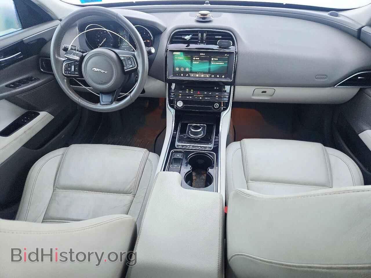 2017 JAGUAR XE - VIN: SAJAK4BV1HA966590 - Photo 8