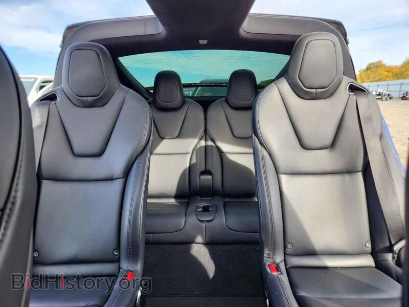 2020 Tesla MODEL X (VIN 5YJXCBE2XLF305961) — фото 10 из 13