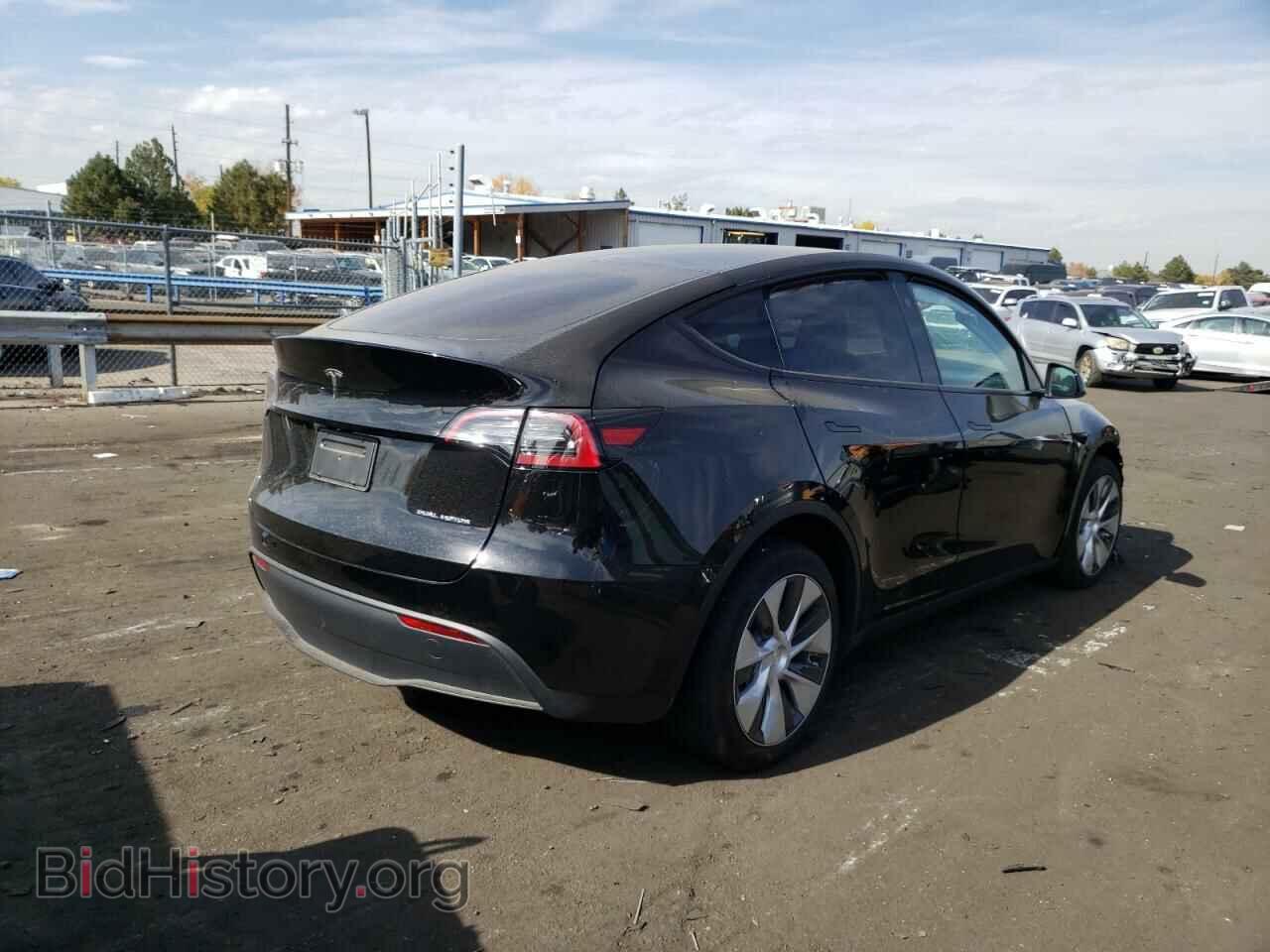 2023 TESLA MODEL Y - VIN: 7SAYGAEE9PF805969 - Фото 3