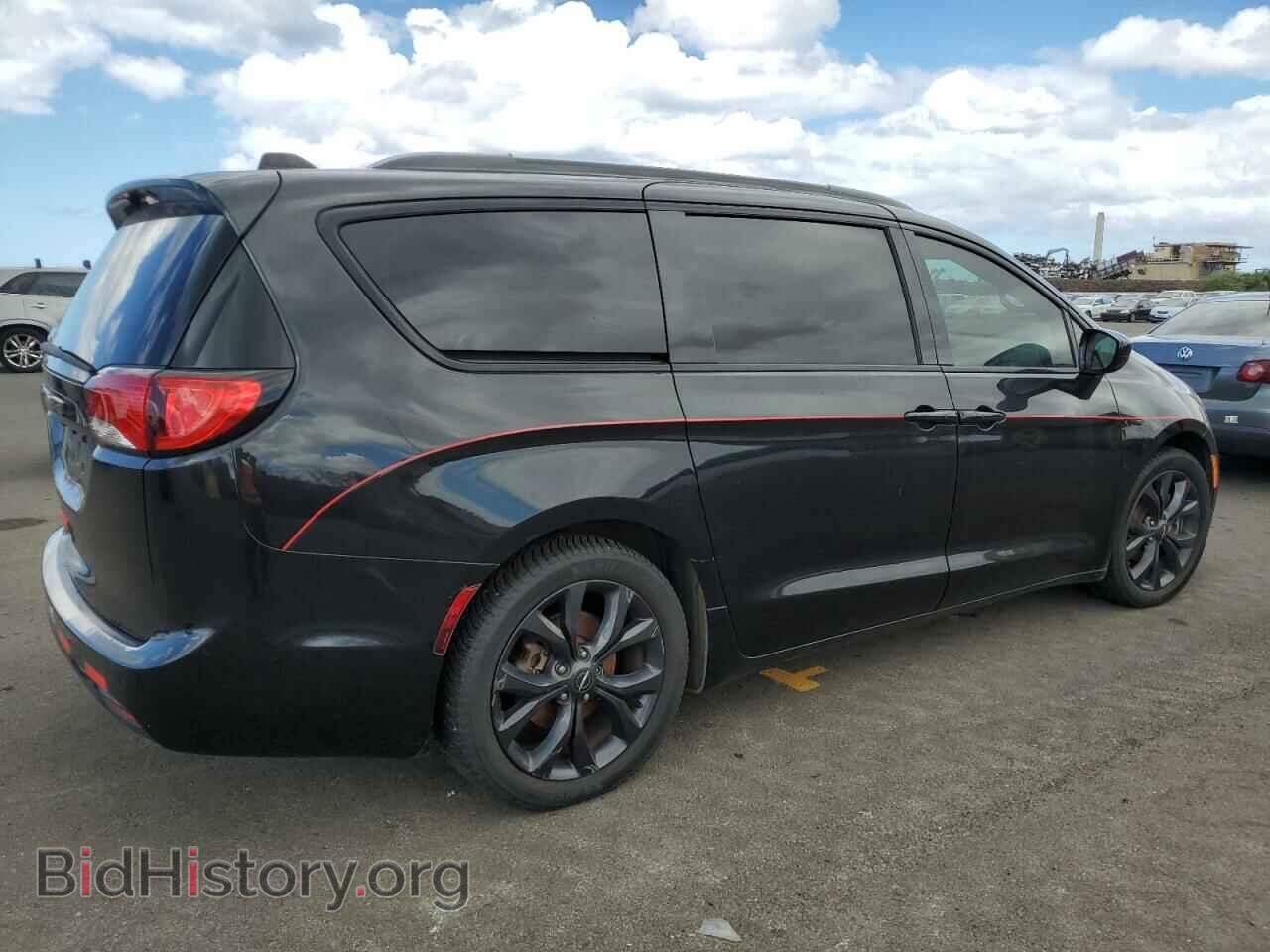 2019 CHRYSLER PACIFICA - VIN: 2C4RC1BGXKR567355 - Фото 3