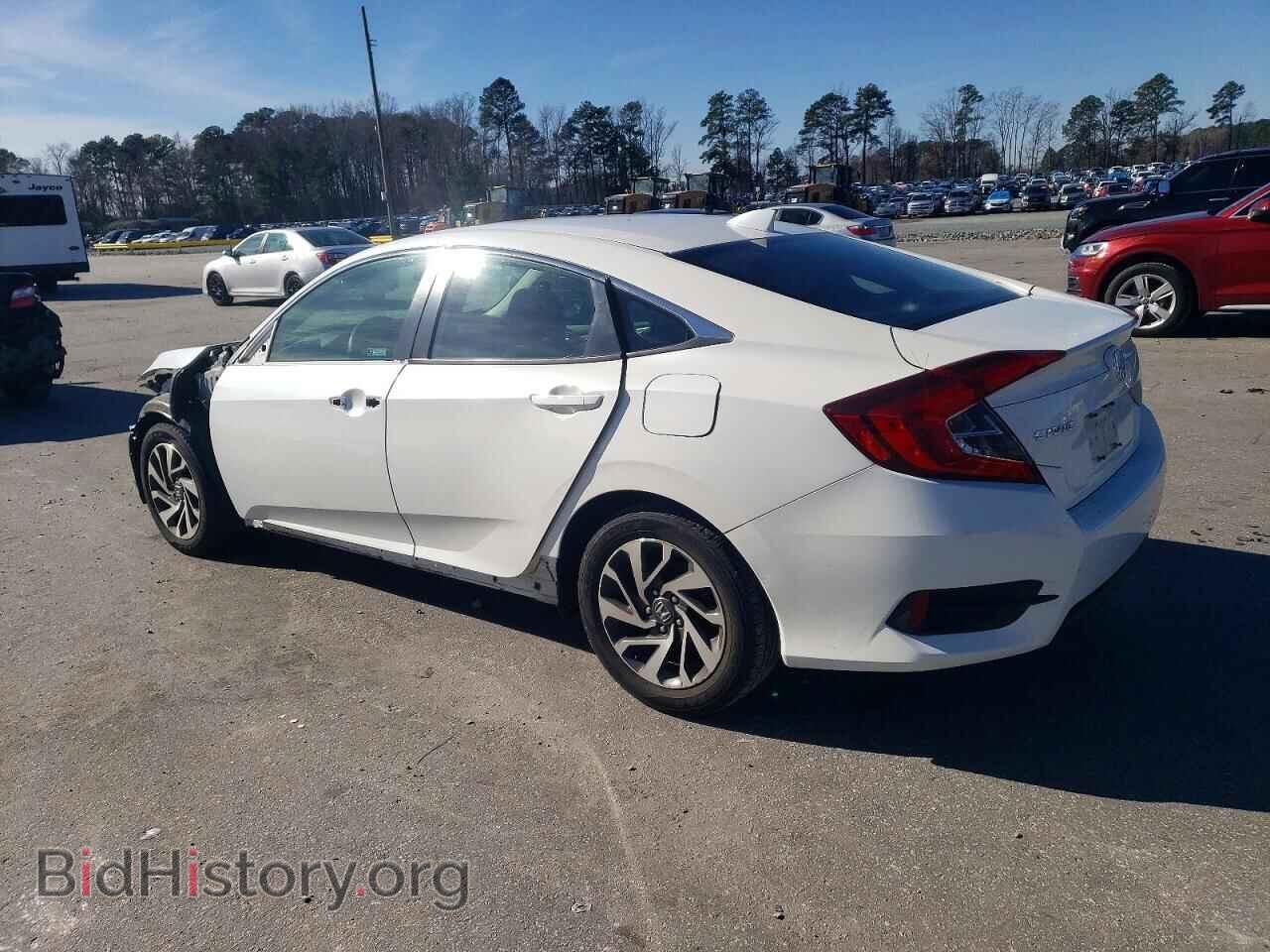 2018 HONDA CIVIC - VIN: 19XFC2F72JE044253 - Фото 2