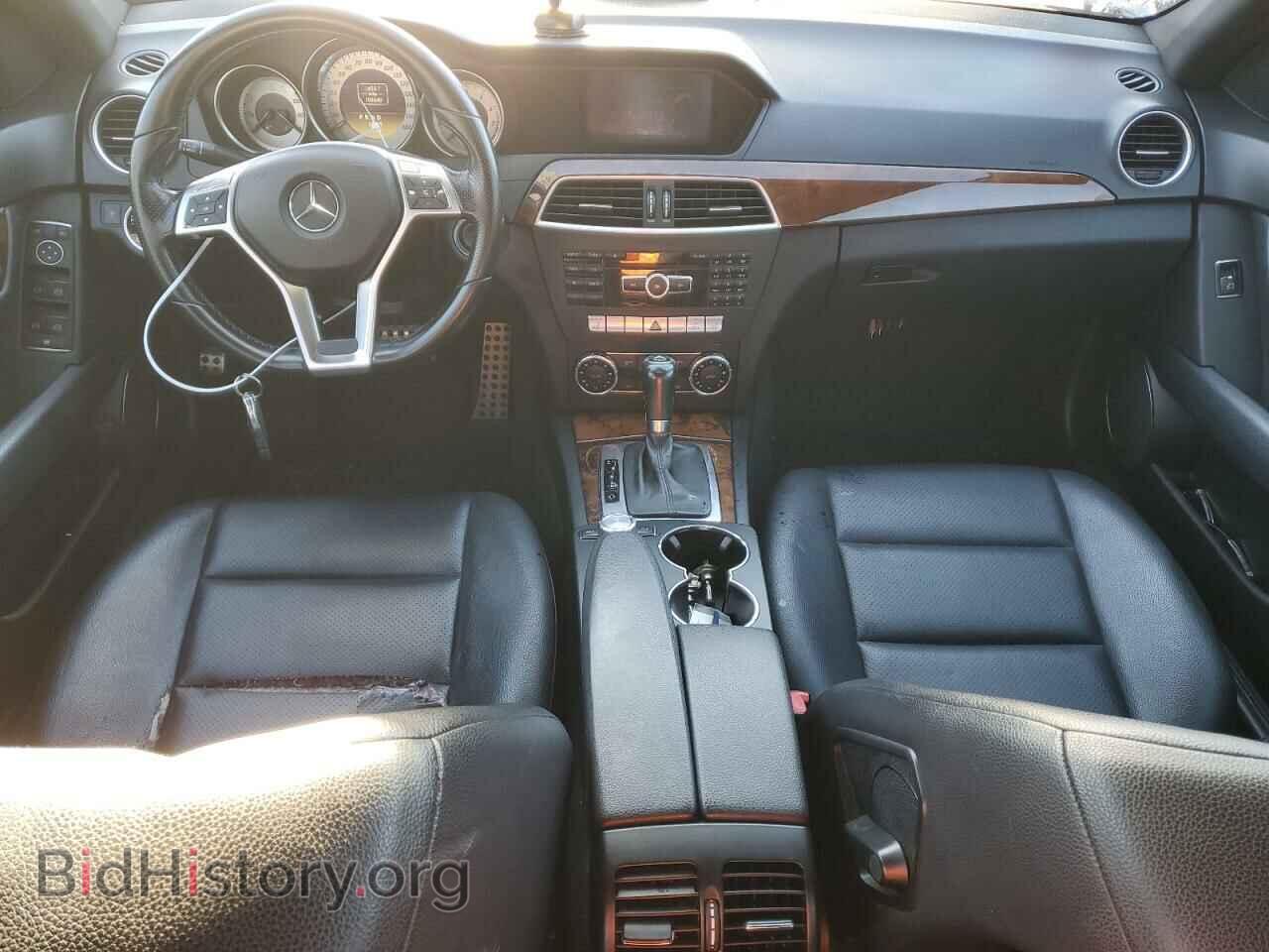 2012 MERCEDES-BENZ C-CLASS - VIN: WDDGF8BB1CA644718 - Фото 8