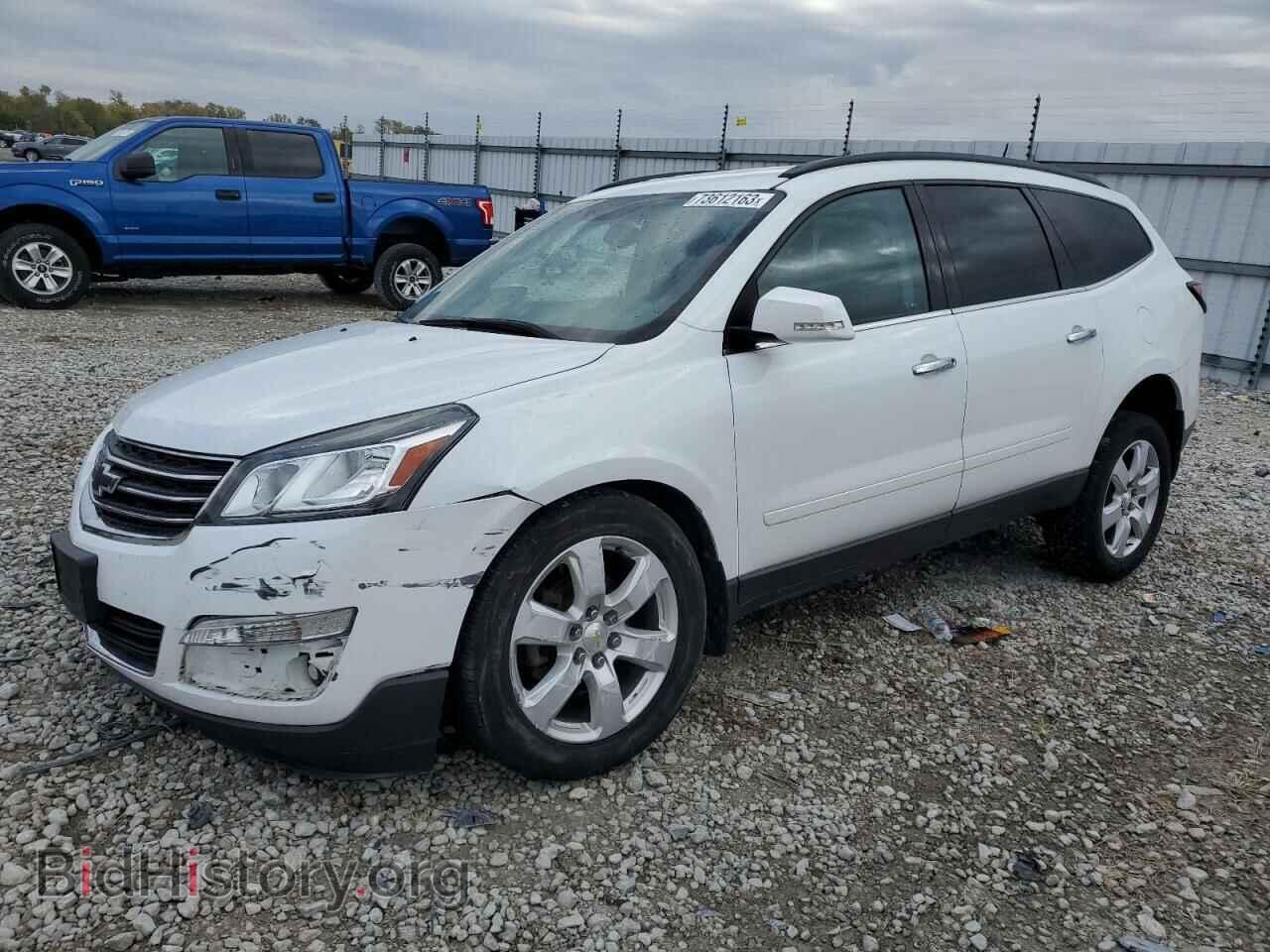 Фотография 1GNKRGKD2HJ343445 - CHEVROLET TRAVERSE 2017