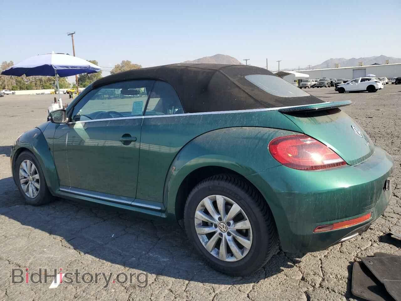 2017 VOLKSWAGEN BEETLE - VIN: 3VW517AT4HM808541 - Фото 2