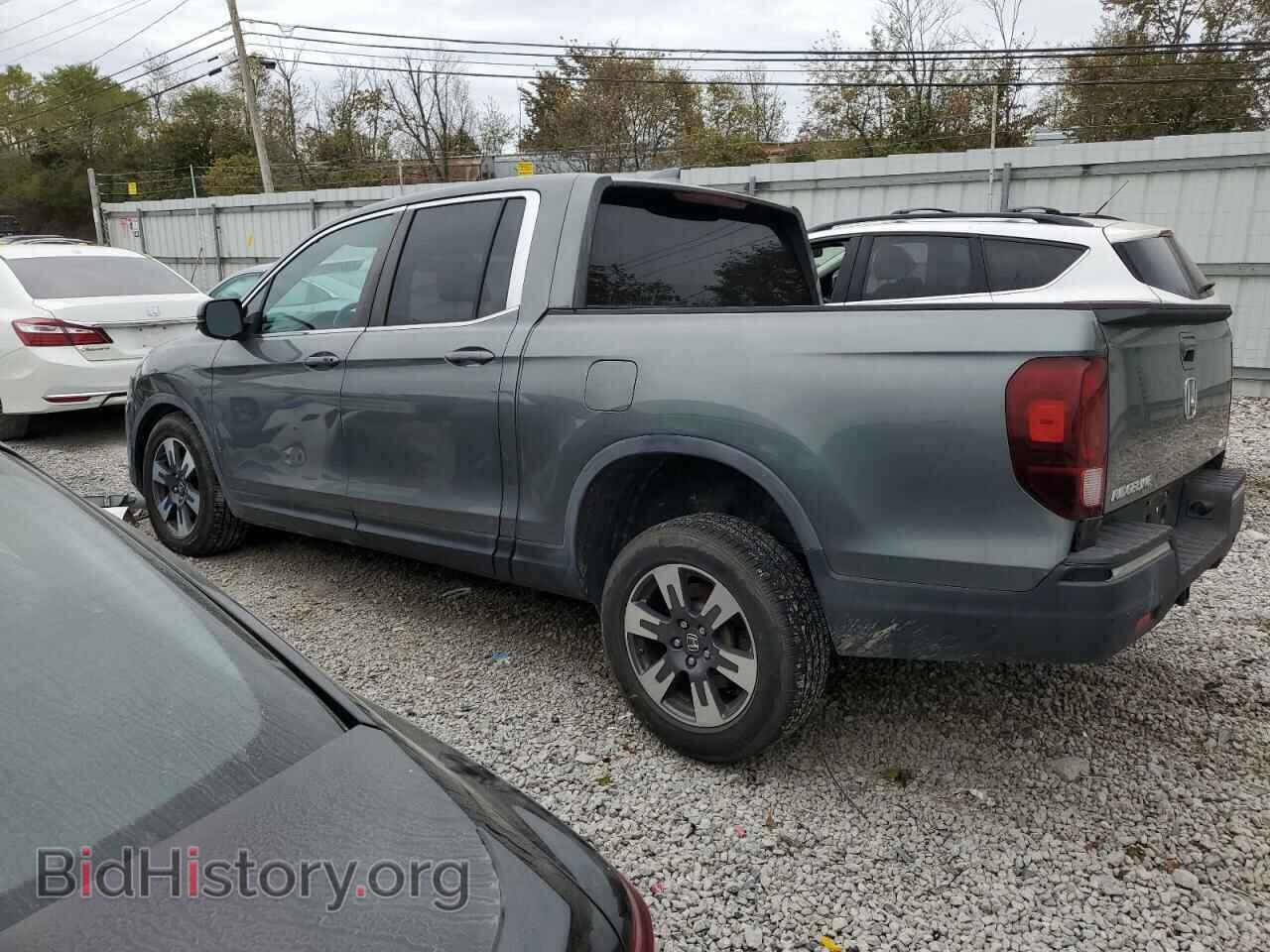 2017 HONDA RIDGELINE - VIN: 5FPYK3F56HB005998 - Фото 2