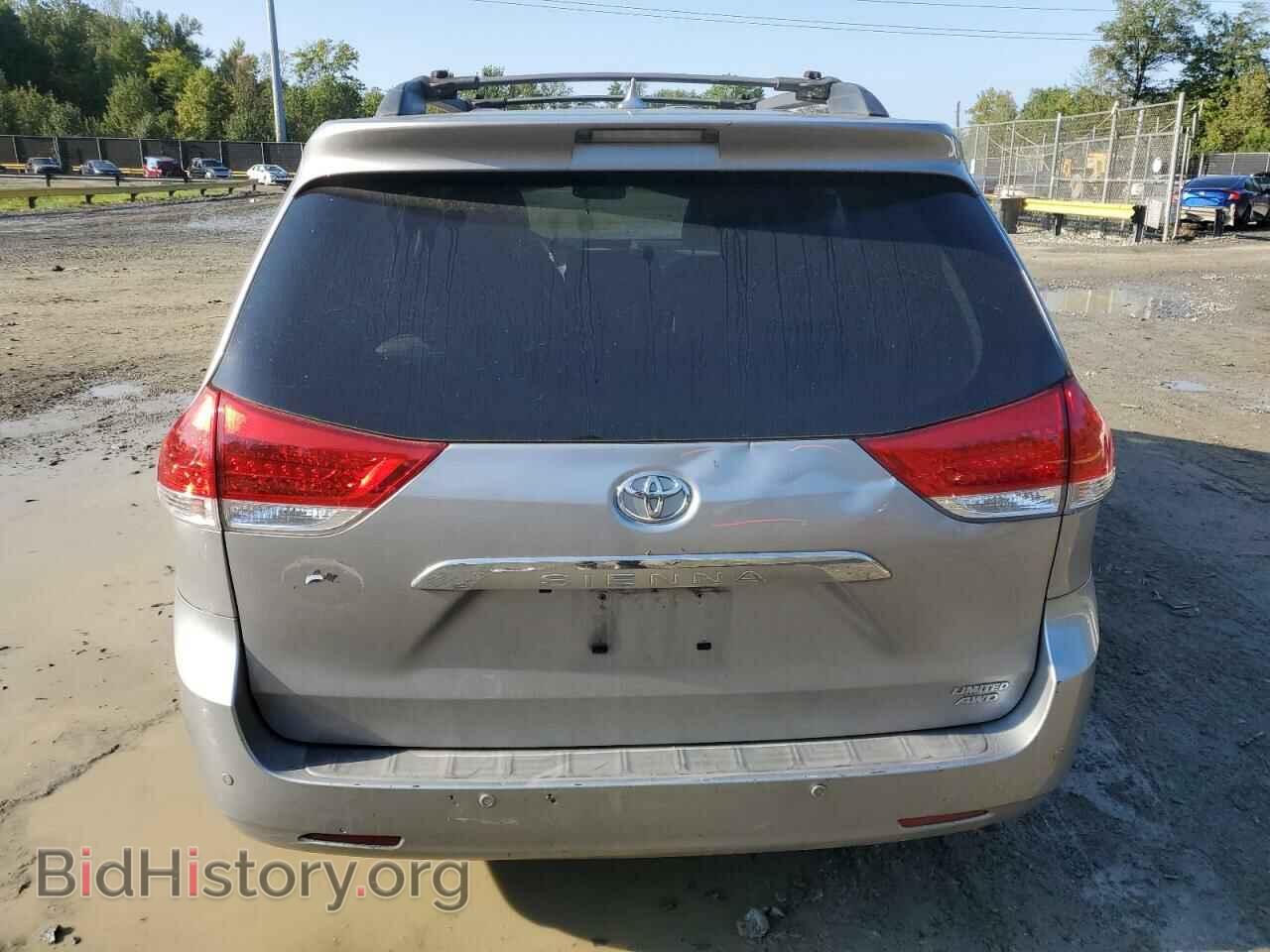 2011 TOYOTA All Models - VIN: 5TDDK3DC6BS005673 - Фото 6