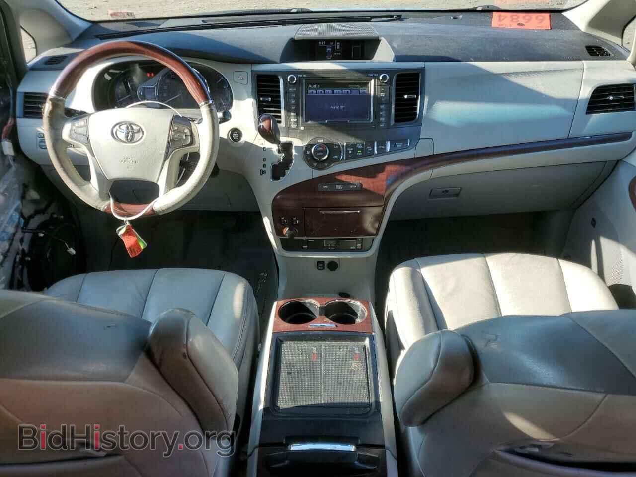 2011 TOYOTA All Models - VIN: 5TDDK3DC6BS005673 - Фото 8