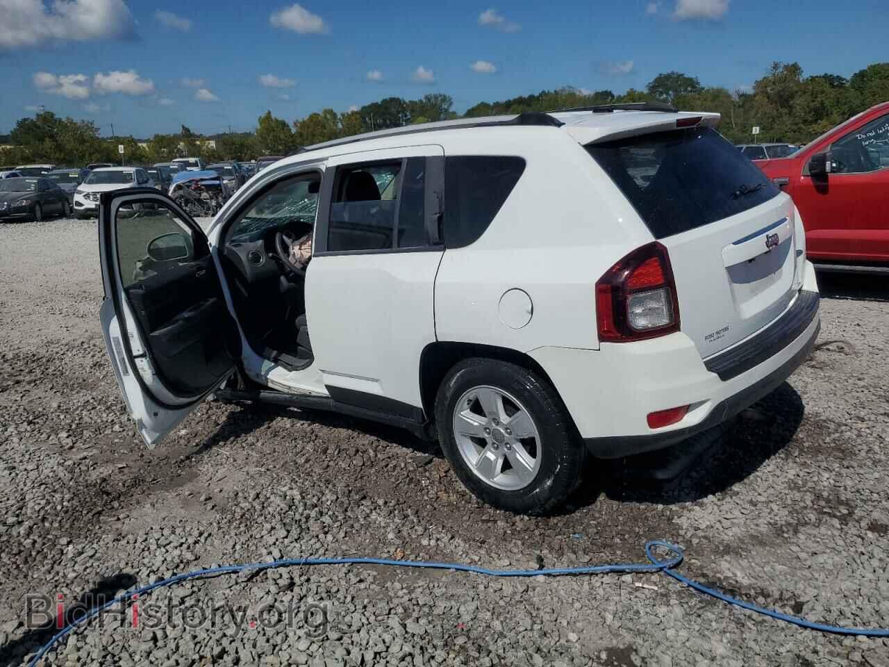 2016 JEEP COMPASS - VIN: 1C4NJCEA3GD735838 - Photo 2