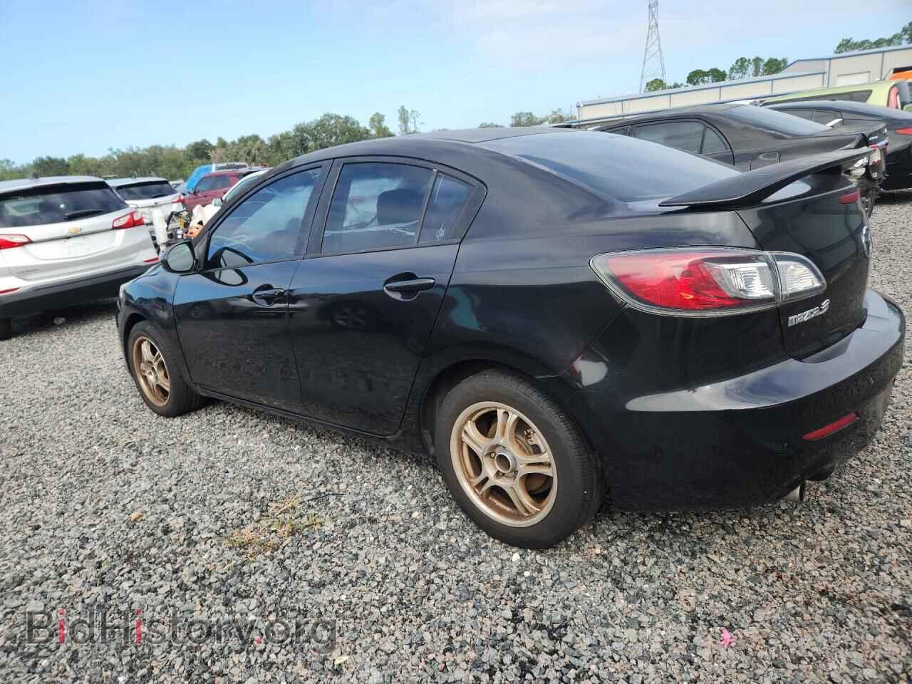 2012 Mazda 3 (VIN JM1BL1V70C1574026) — фото 2 из 12