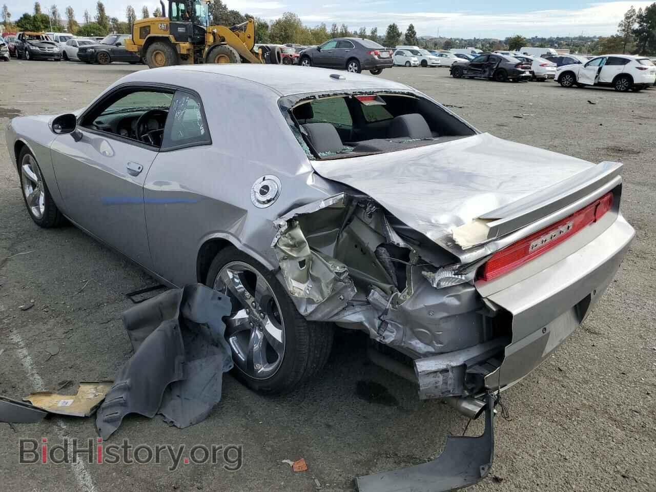 2013 DODGE CHALLENGER - VIN: 2C3CDYAGXDH651752 - Photo 2