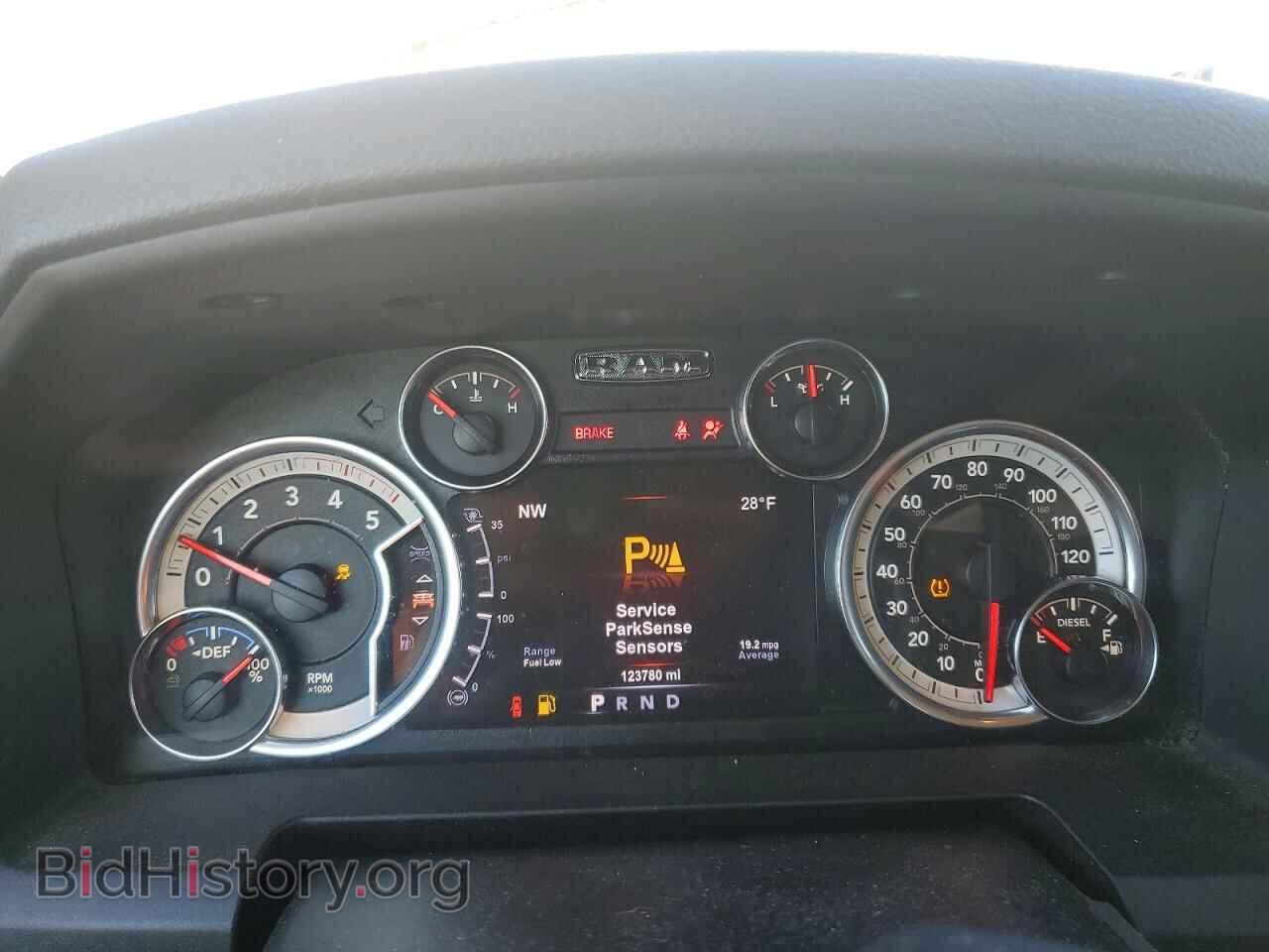 2017 RAM All Models - VIN: 3C6UR5ML9HG569579 - Фото 9