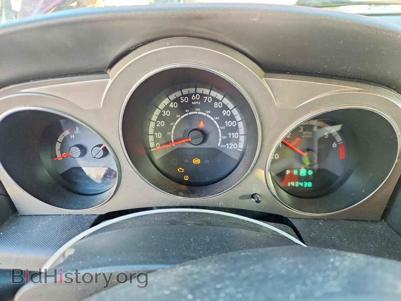 2010 DODGE AVENGER - VIN: 1B3CC5FB3AN146179 - Фото 9
