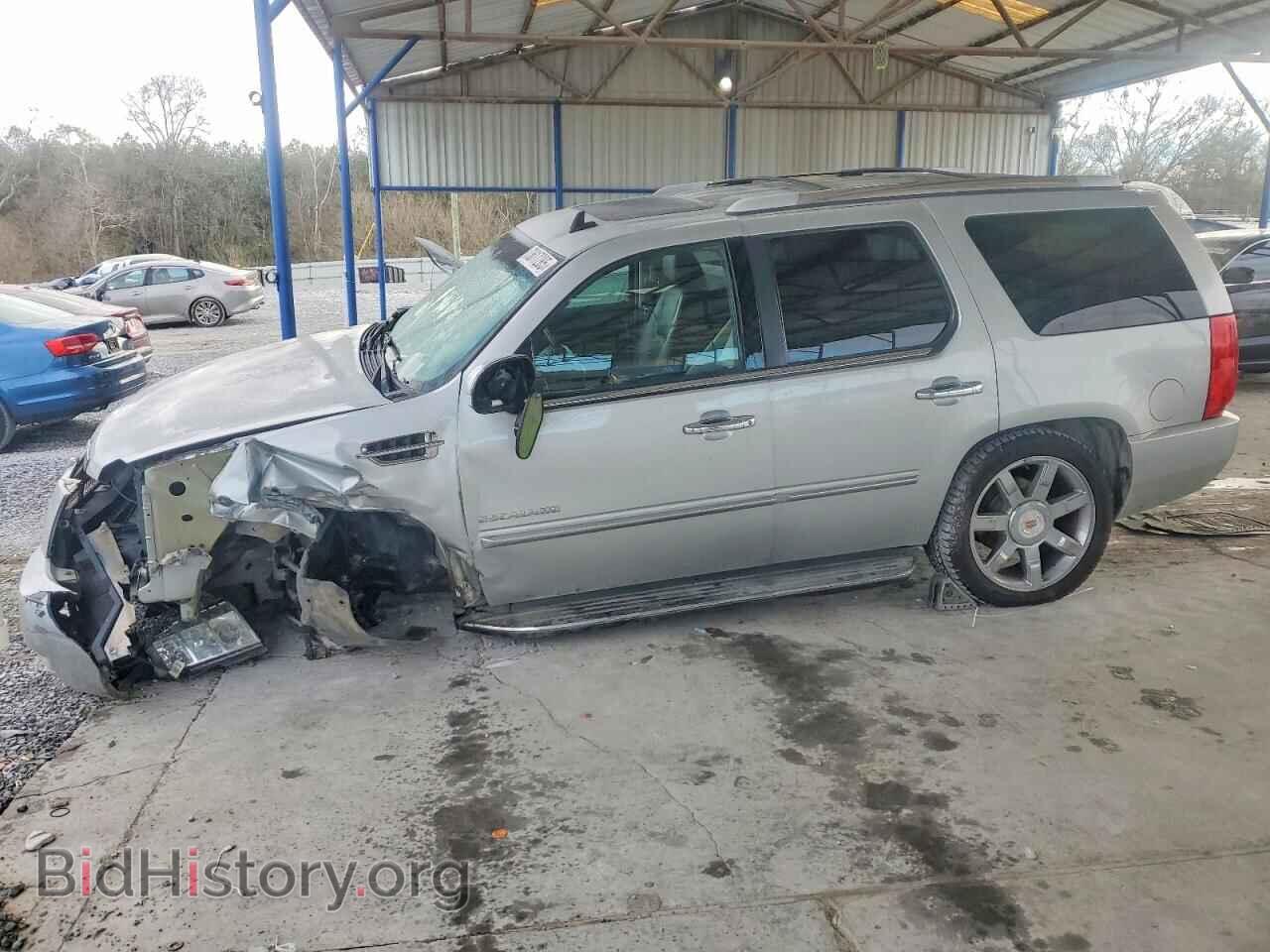 Photo 1GYS4BEF4DR164904 - CADILLAC ESCALADE 2013