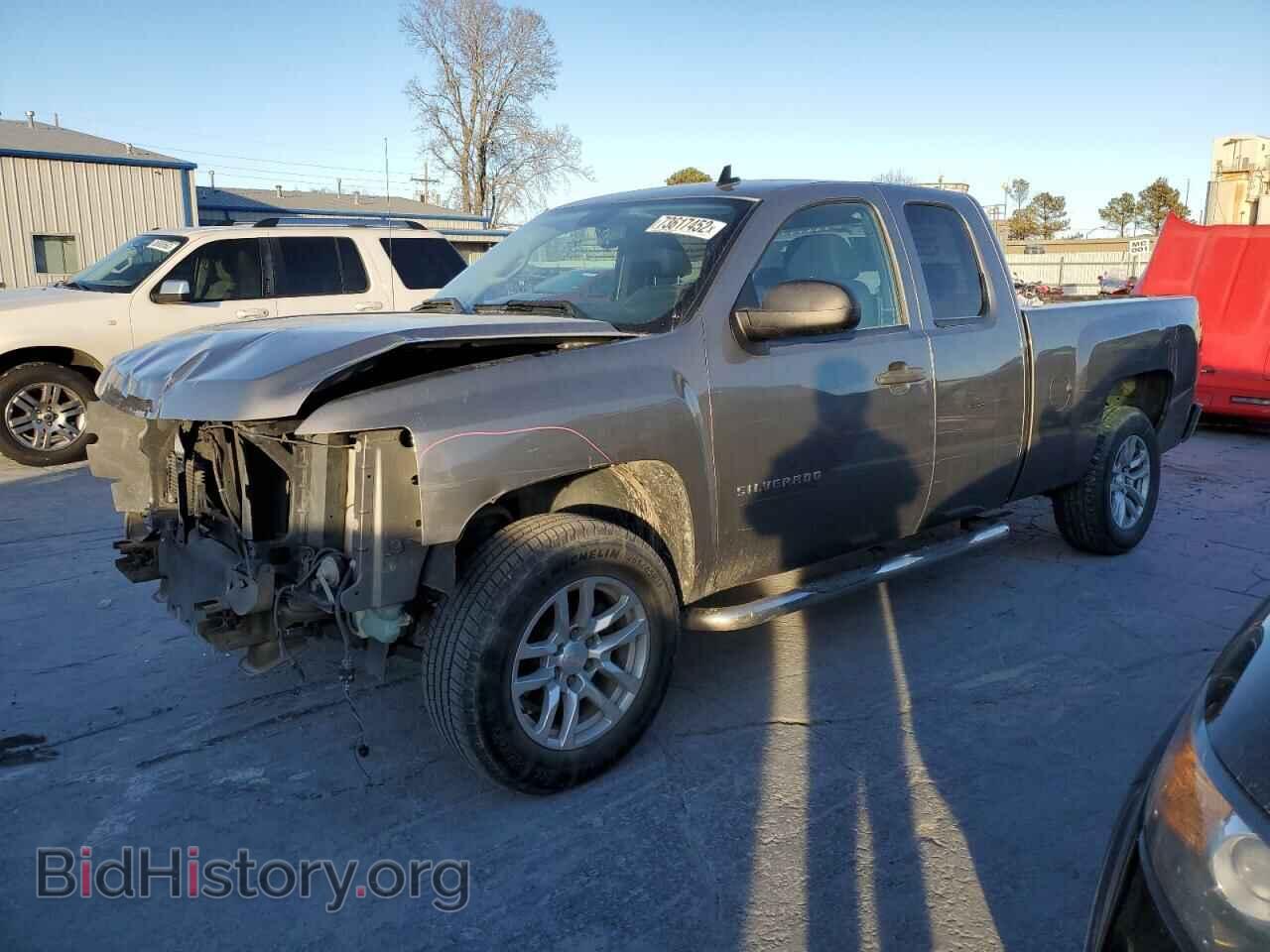 Фотография 1GCRCSE05DZ199082 - CHEVROLET SILVERADO 2013