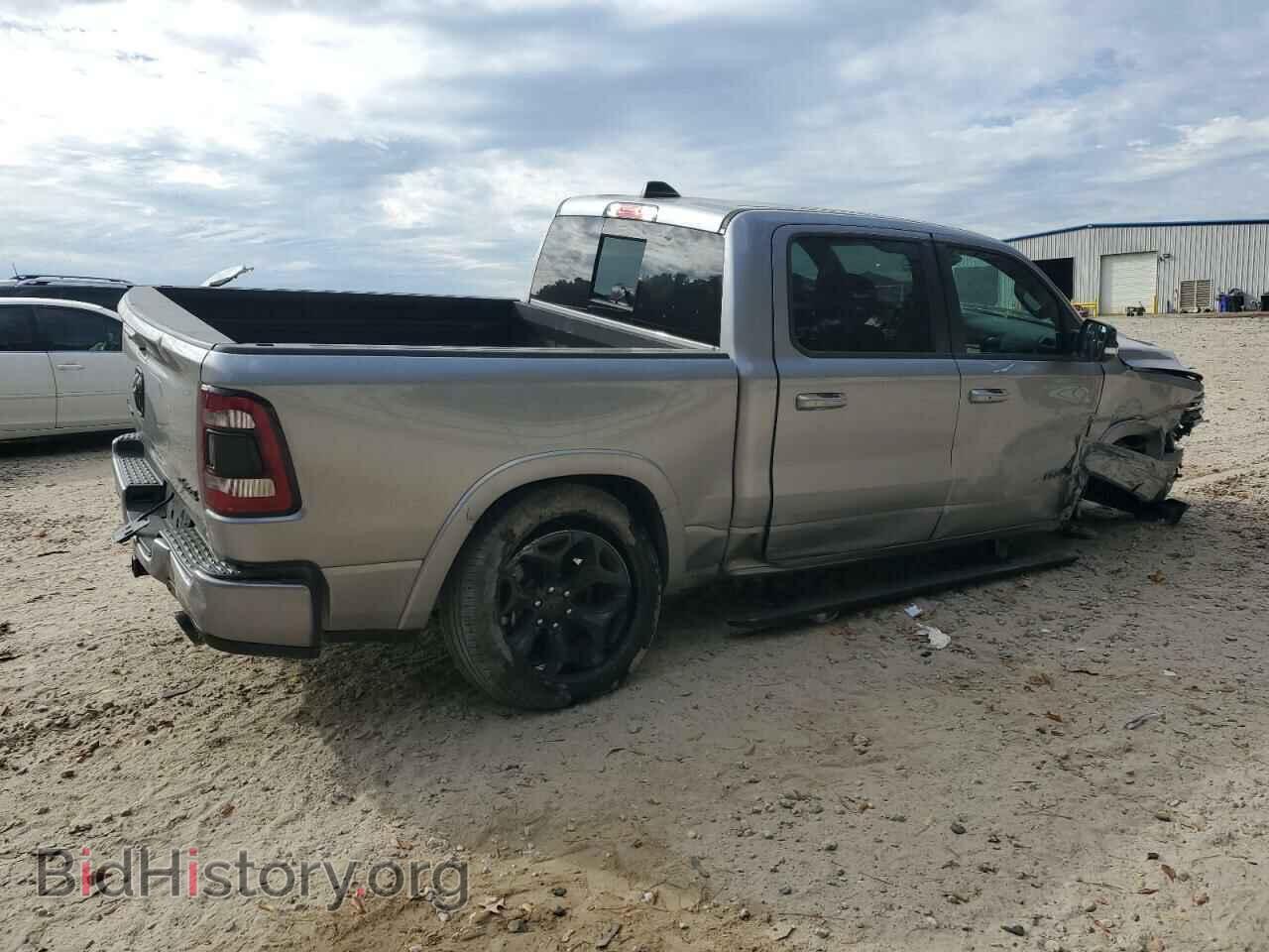 2022 RAM 1500 - VIN: 1C6SRFHT7NN263619 - Фото 3