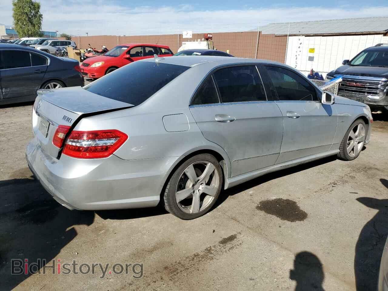 2012 MERCEDES-BENZ E-CLASS - VIN: WDDHF5KB9CA596792 - Фото 3
