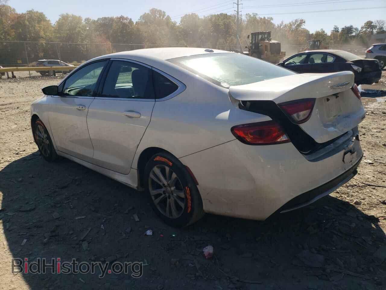 2015 CHRYSLER 200 - VIN: 1C3CCCAB1FN732238 - Фото 2
