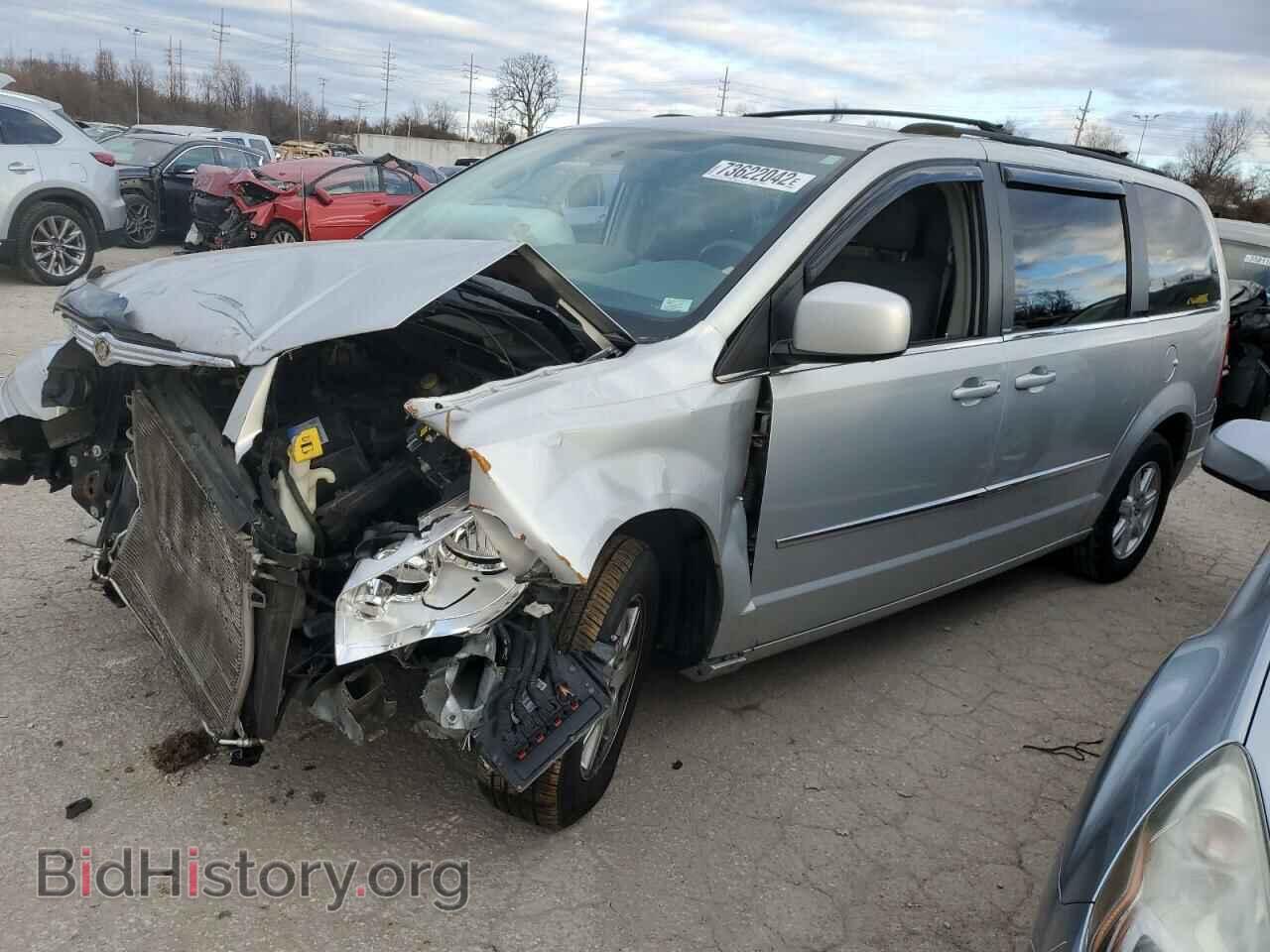 Photo 2A4RR5D13AR214284 - CHRYSLER MINIVAN 2010