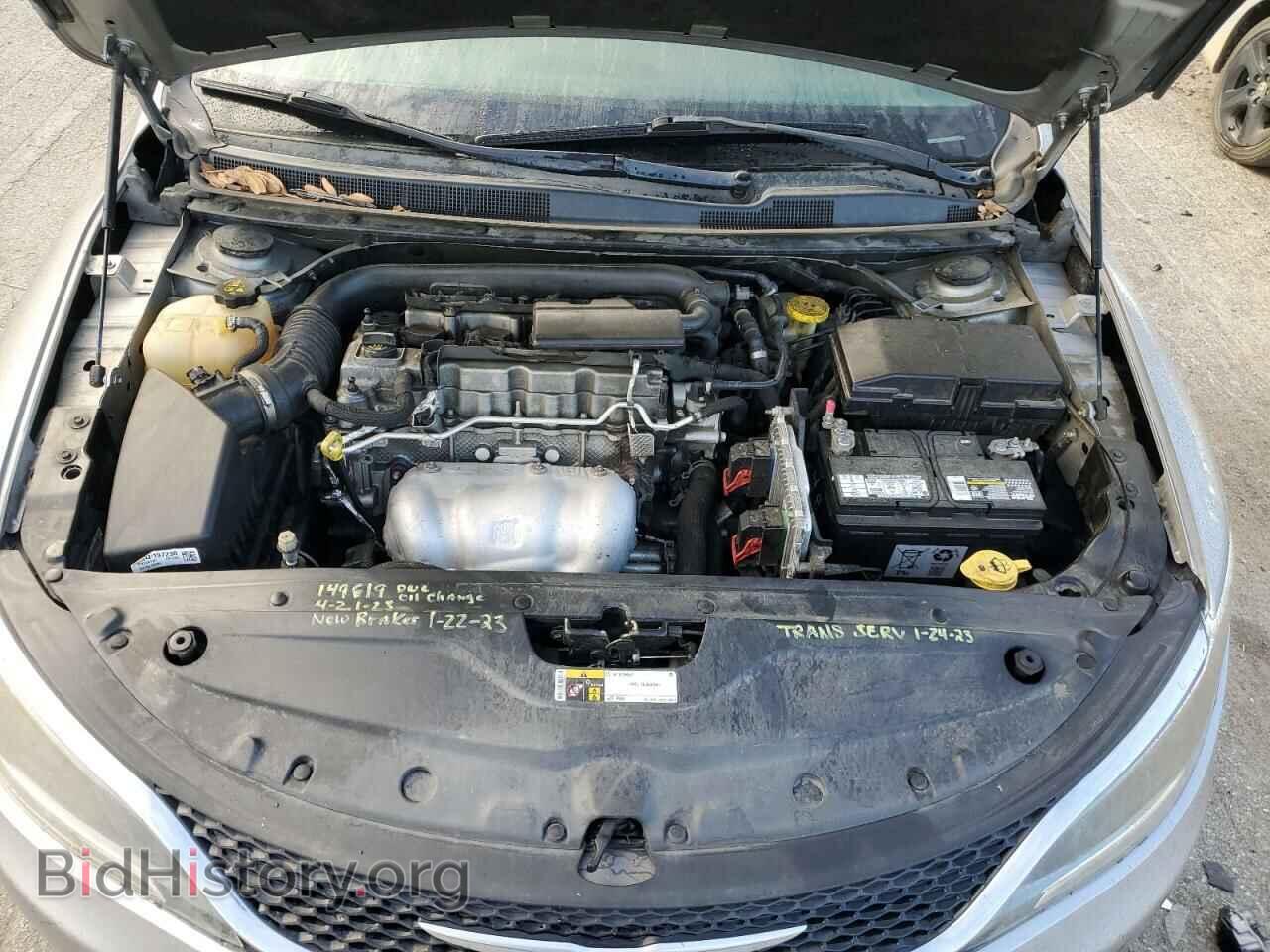 2015 CHRYSLER 200 - VIN: 1C3CCCAB3FN744780 - Фото 11