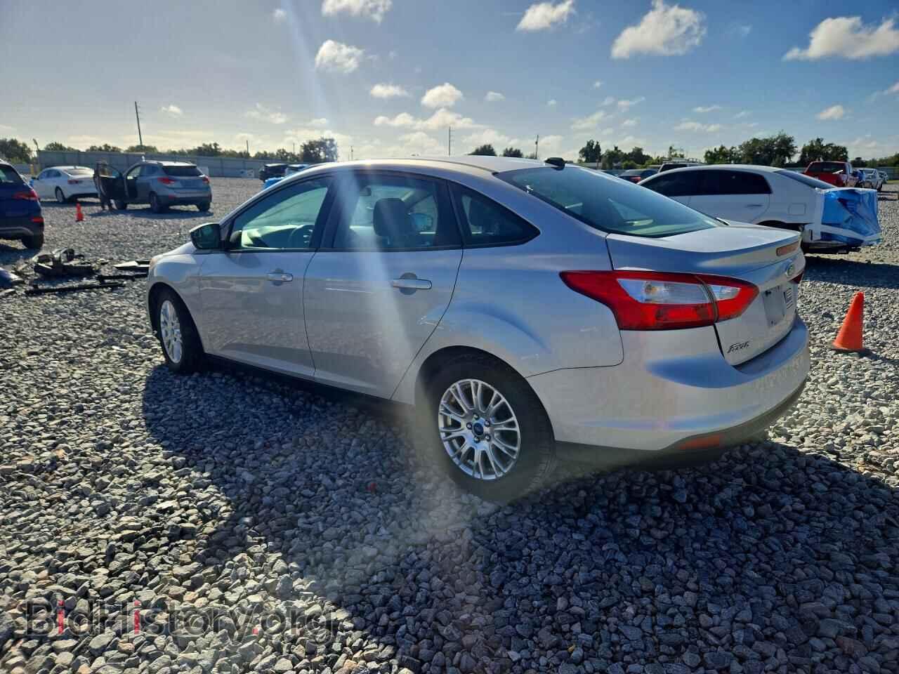 2012 FORD FOCUS - VIN: 1FAHP3F25CL121057 - Photo 2