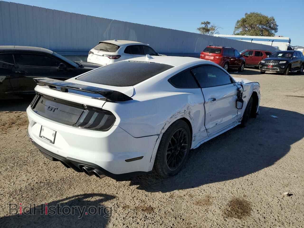 2021 FORD MUSTANG - VIN: 1FA6P8CF3M5113671 - Фото 3