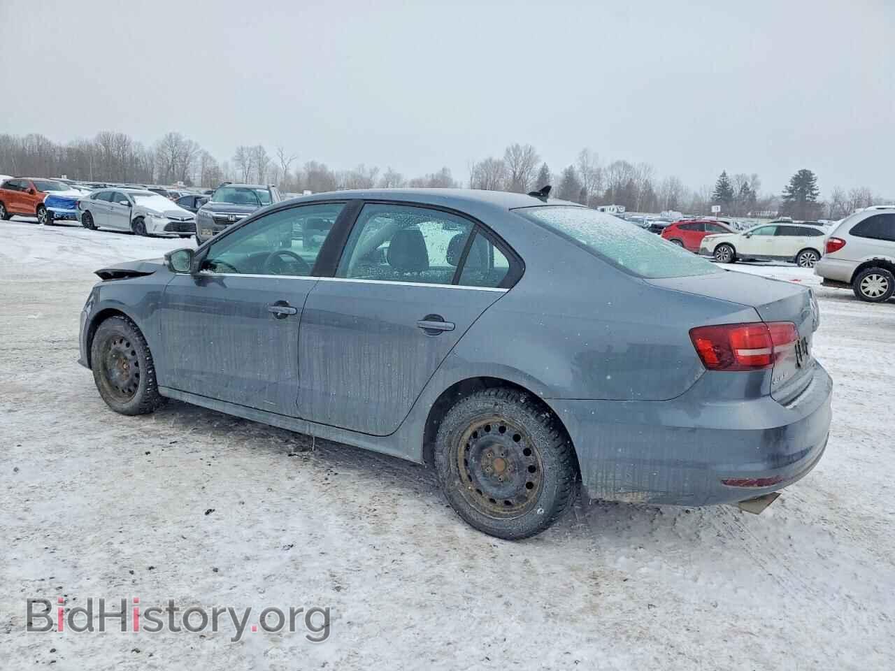 2017 VOLKSWAGEN JETTA - VIN: 3VWDB7AJ0HM251361 - Фото 2