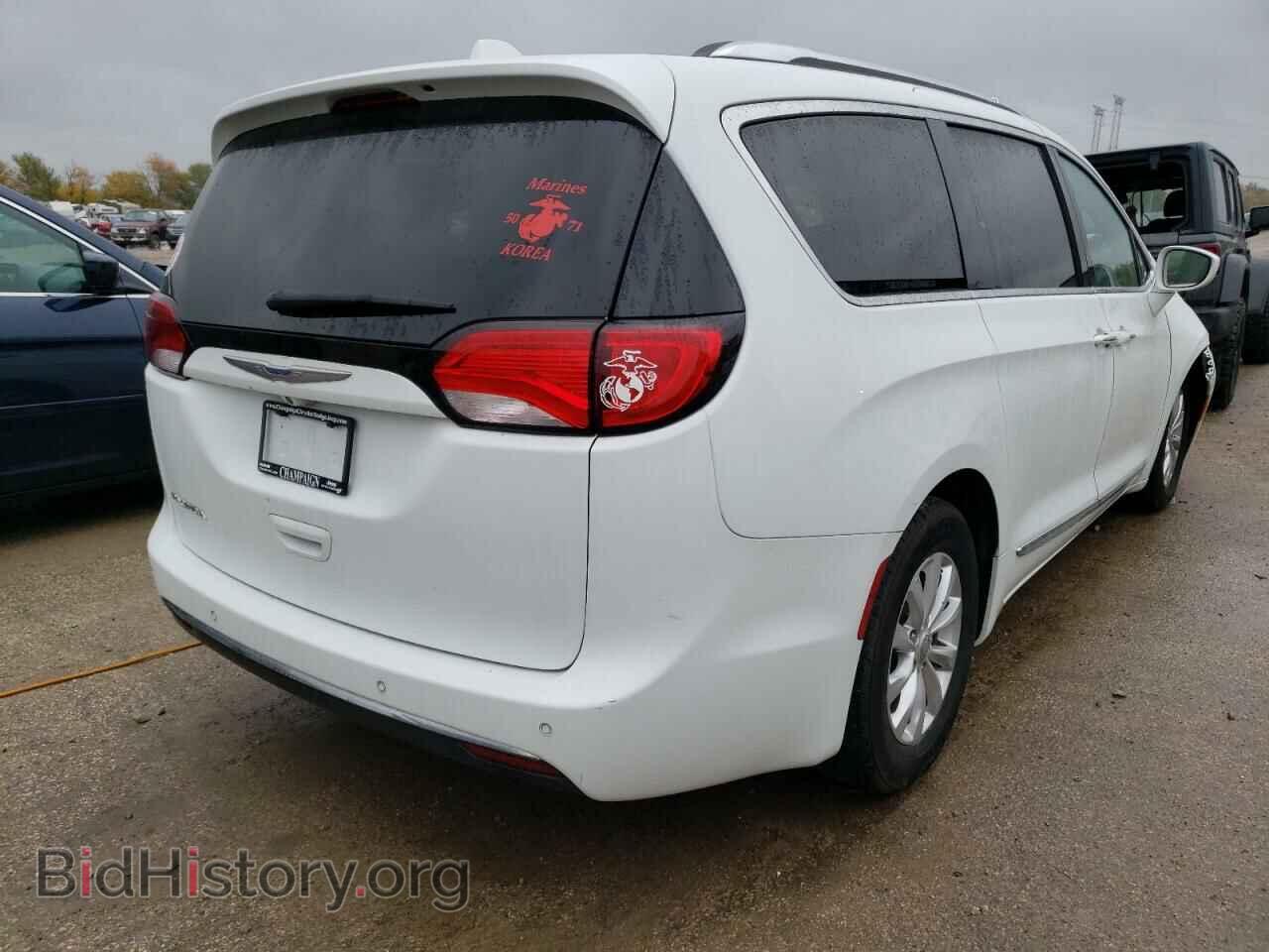 2018 CHRYSLER PACIFICA - VIN: 2C4RC1BG8JR217267 - Фото 3