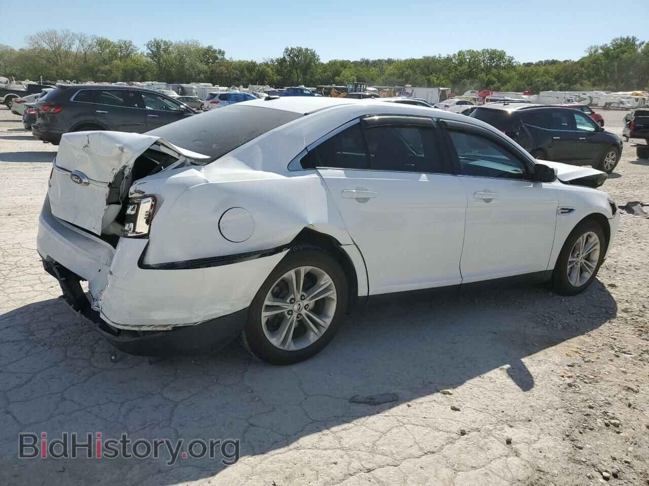 2016 FORD TAURUS - VIN: 1FAHP2E82GG109849 - Фото 3