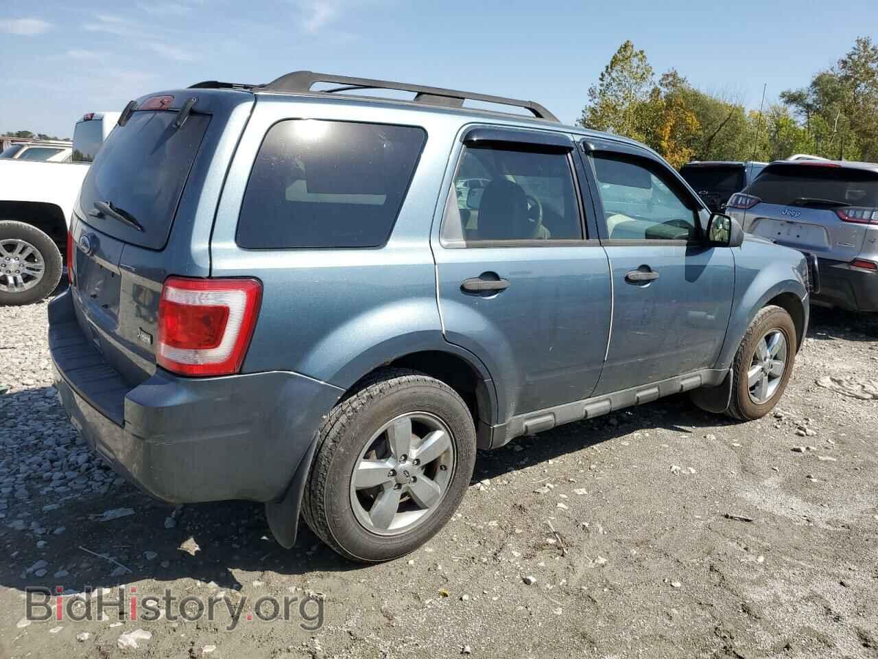 2011 FORD ESCAPE - VIN: 1FMCU9DG0BKB45099 - Фото 3