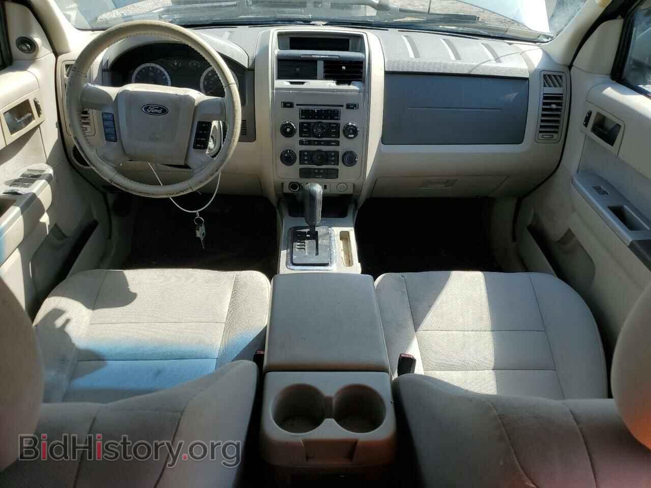 2011 FORD ESCAPE - VIN: 1FMCU9DG0BKB45099 - Фото 8