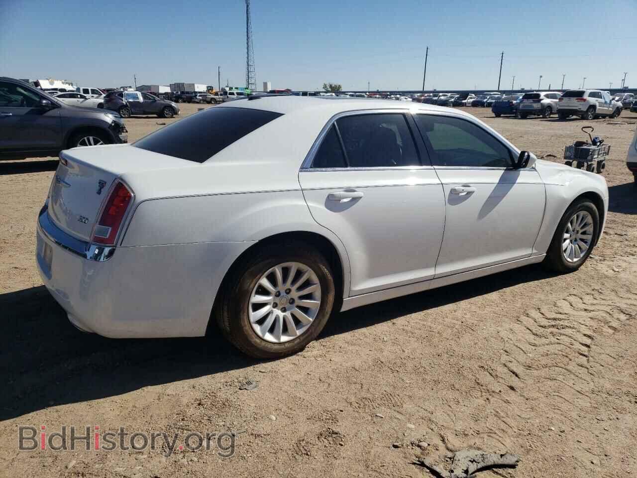 2014 CHRYSLER 300 - VIN: 2C3CCAAG0EH118529 - Фото 3