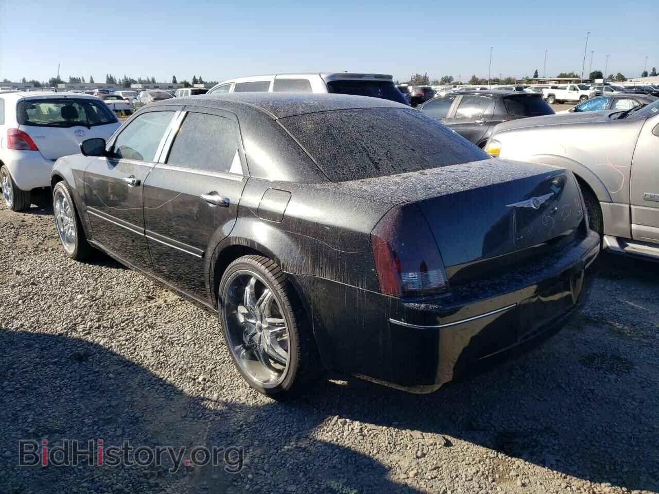 2006 CHRYSLER 300 - VIN: 2C3KA43R36H242619 - Фото 2
