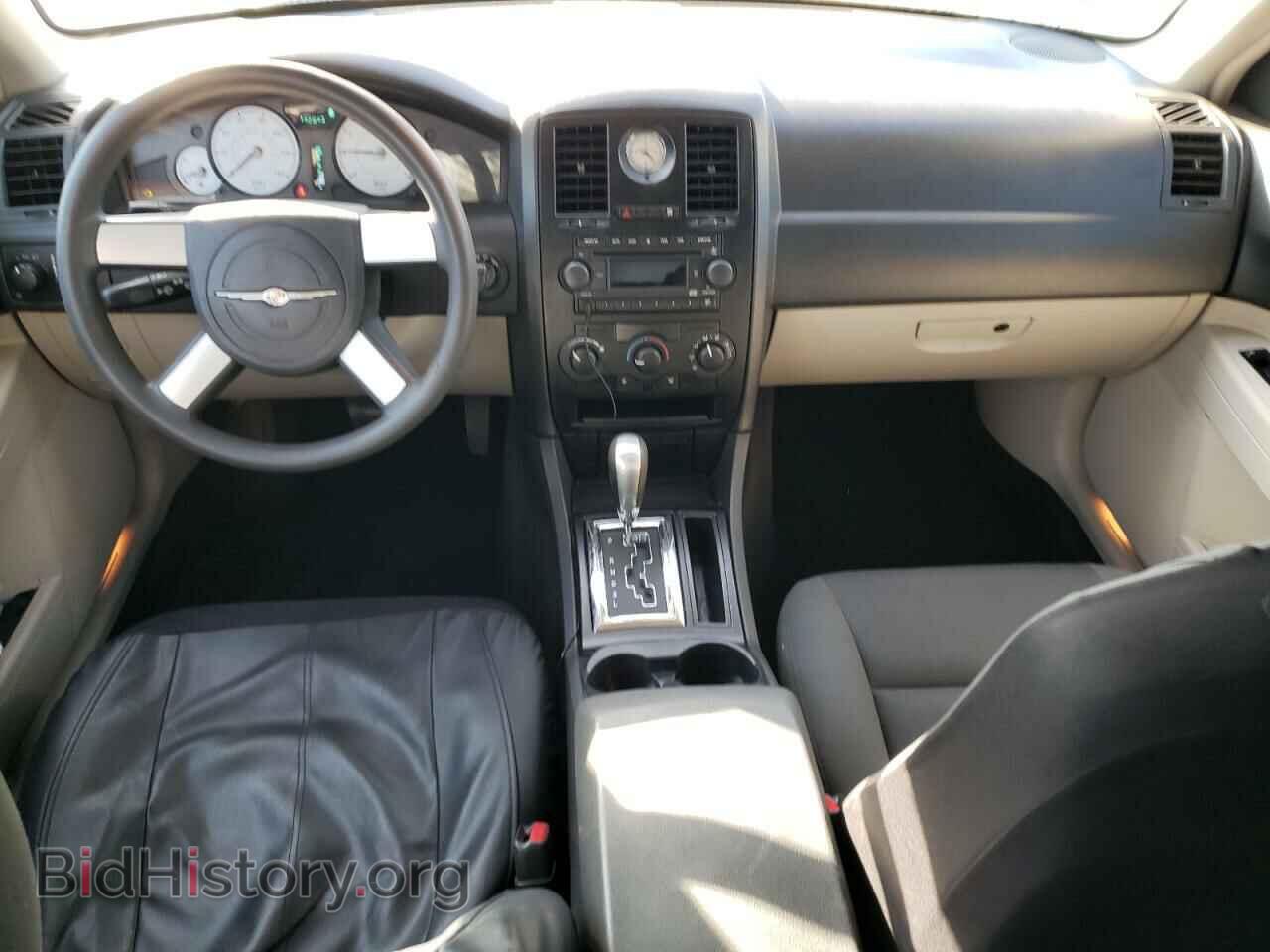 2006 CHRYSLER 300 - VIN: 2C3KA43R36H242619 - Фото 8
