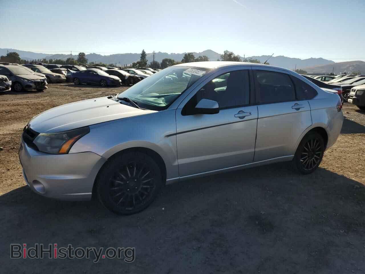 Photo 1FAHP3GN8AW149522 - FORD FOCUS 2010