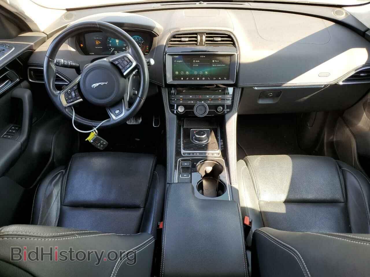 2017 JAGUAR F-PACE - VIN: SADCL2BV6HA056107 - Фото 8