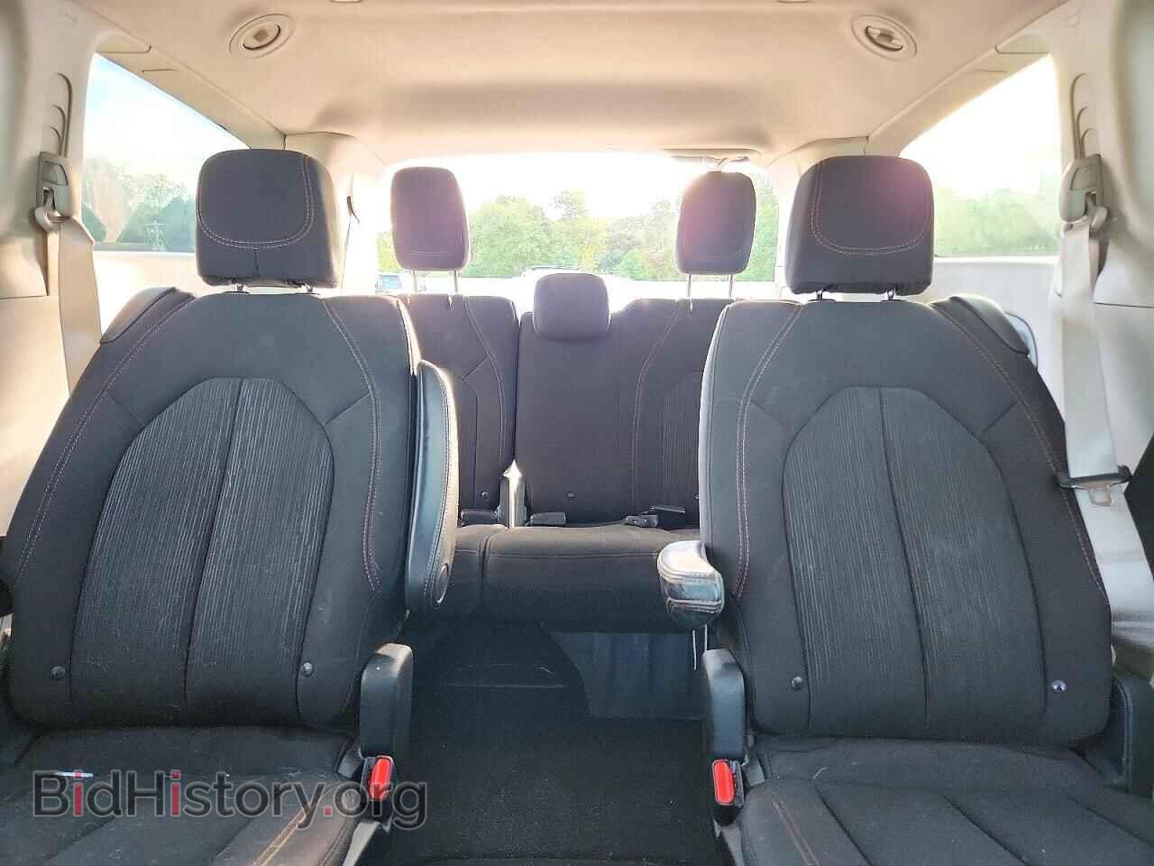 2017 CHRYSLER PACIFICA - VIN: 2C4RC1DG5HR744948 - Photo 10