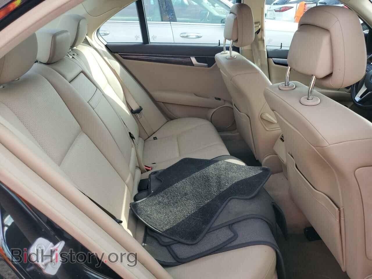 2014 MERCEDES-BENZ C-CLASS - VIN: WDDGF4HB1EA945749 - Фото 9