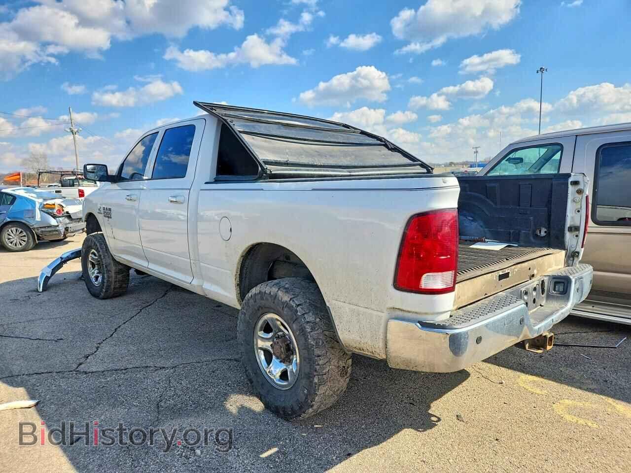 2017 RAM All Models - VIN: 3C6UR5DL7HG725344 - Photo 2