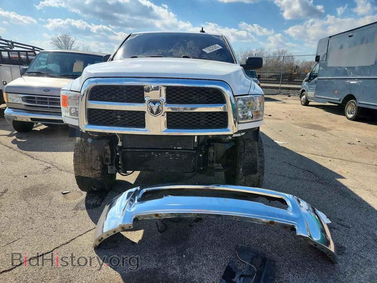2017 RAM All Models - VIN: 3C6UR5DL7HG725344 - Photo 5