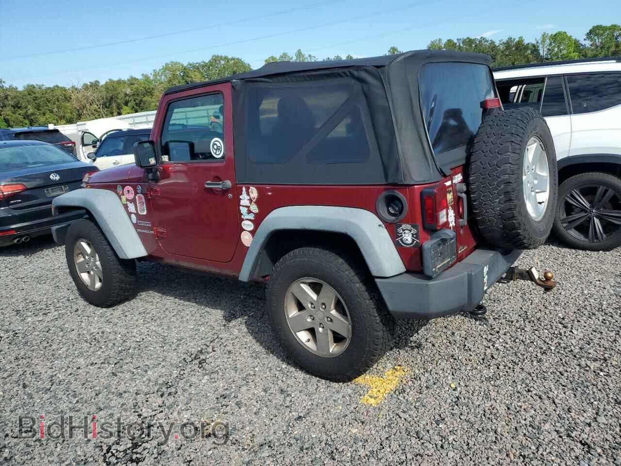 2011 JEEP WRANGLER - VIN: 1J4AA2D12BL529848 - Фото 2