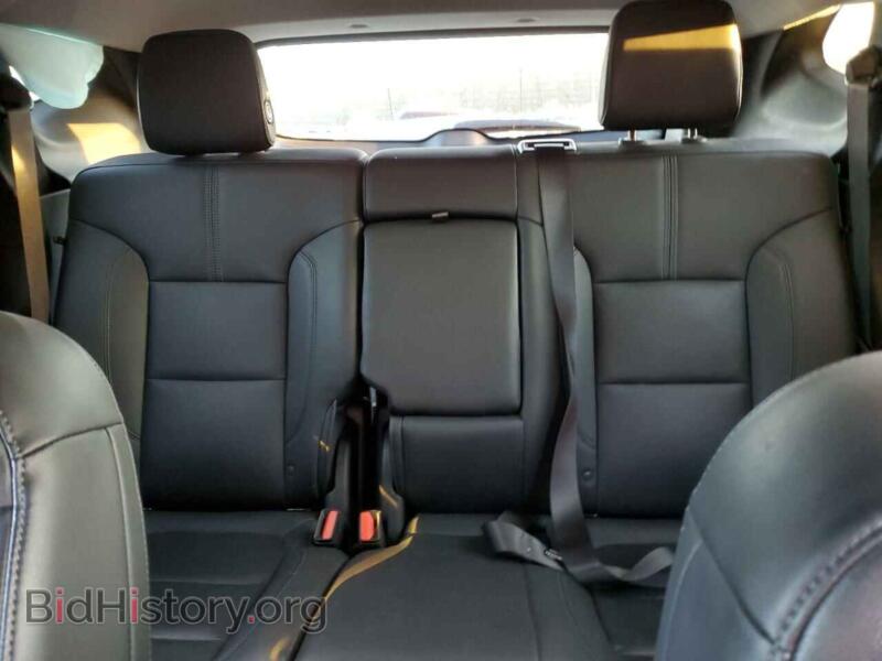 2020 Chevrolet BLAZER (VIN 3GNKBDRS9LS630165) — photo 10 of 13
