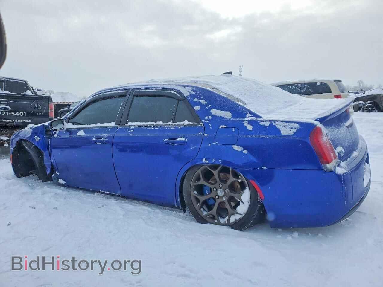 2018 CHRYSLER 300 - VIN: 2C3CCABT8JH202099 - Фото 2