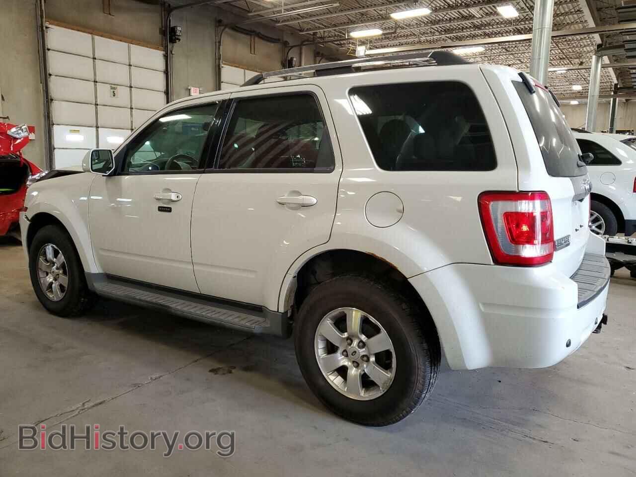 2011 FORD ESCAPE - VIN: 1FMCU9EG9BKB25934 - Фото 2