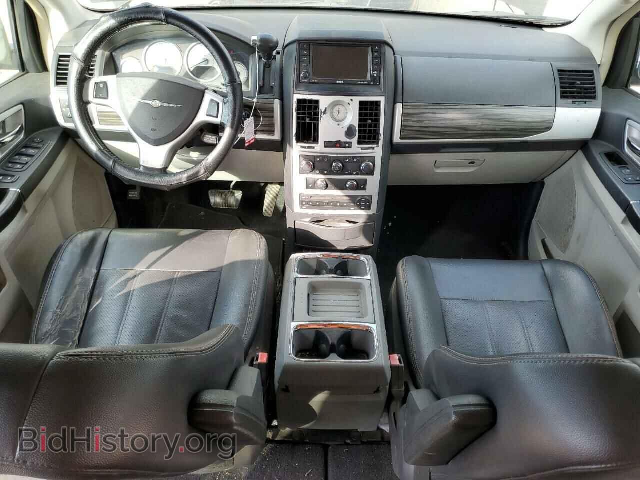 2010 CHRYSLER MINIVAN - VIN: 2A4RR5D10AR299018 - Photo 8