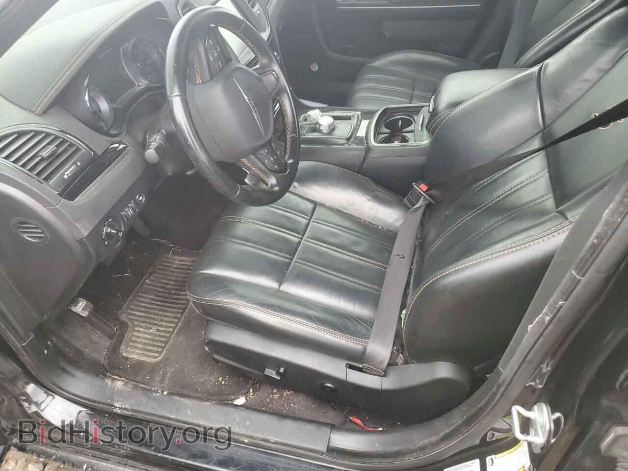 2016 CHRYSLER 300 - VIN: 2C3CCAGG2GH270631 - Фото 7